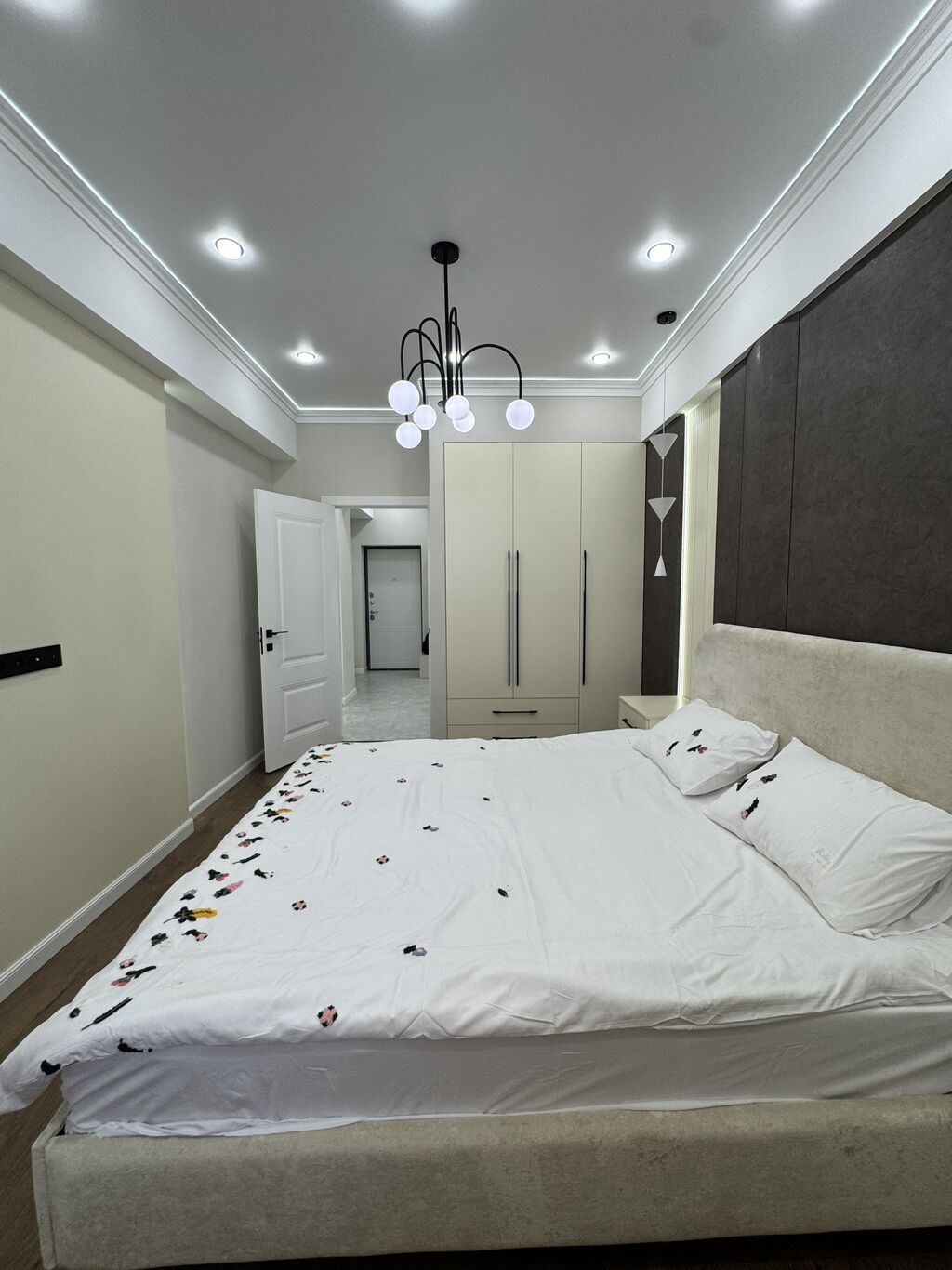 2 комнаты, 72 м², Технопарк Элитка, 8 этаж, Дизайнерский ремонт: фото 2