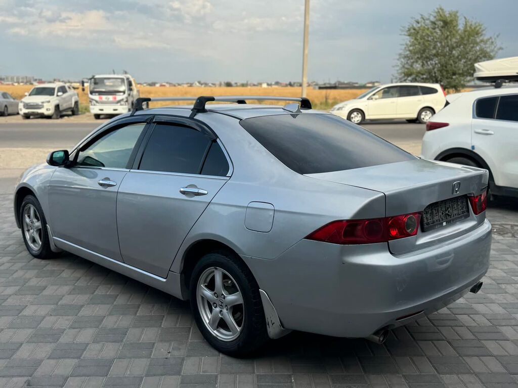 Honda Accord: 2003 г., 0.4 л, Автомат, Бензин: фото 6