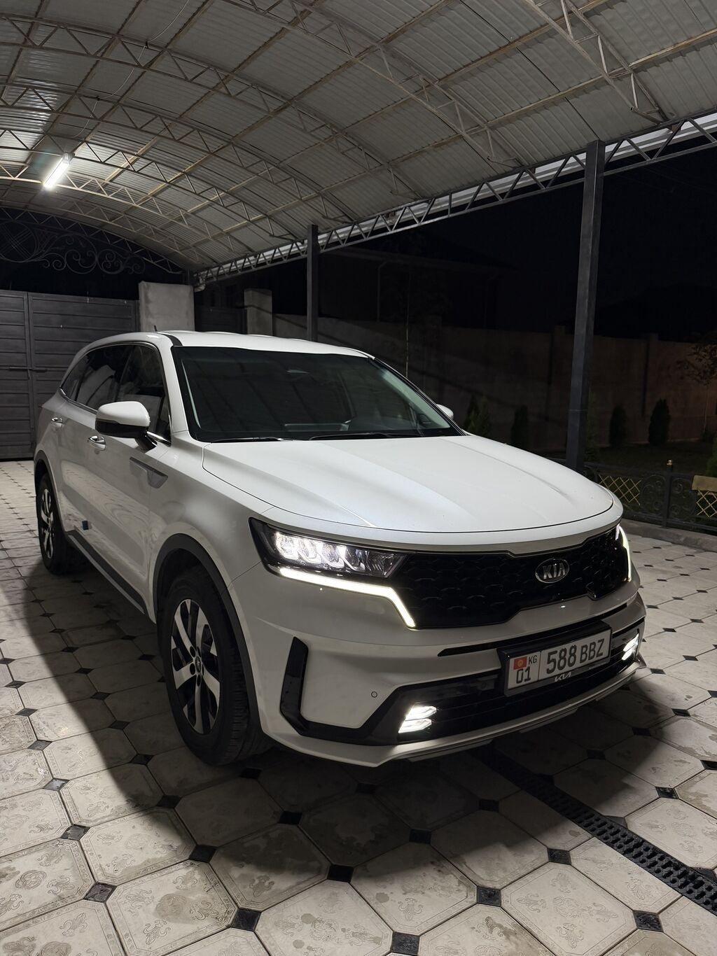 Kia Sorento: 2021 г., 2.2 л, Автомат, Дизель, Кроссовер: фото 4