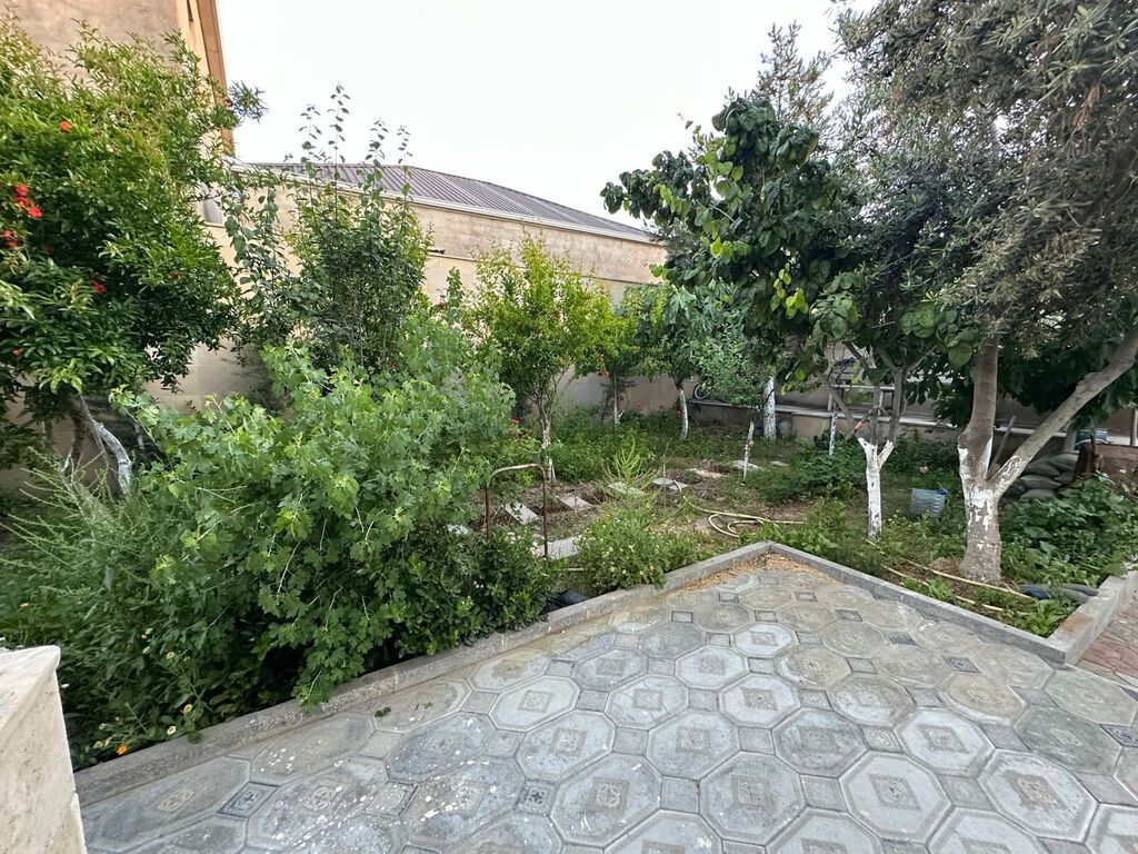 Binəqədi qəs. 6 otaqlı, 240 kv. m, Kredit yoxdur, Yeni təmirli