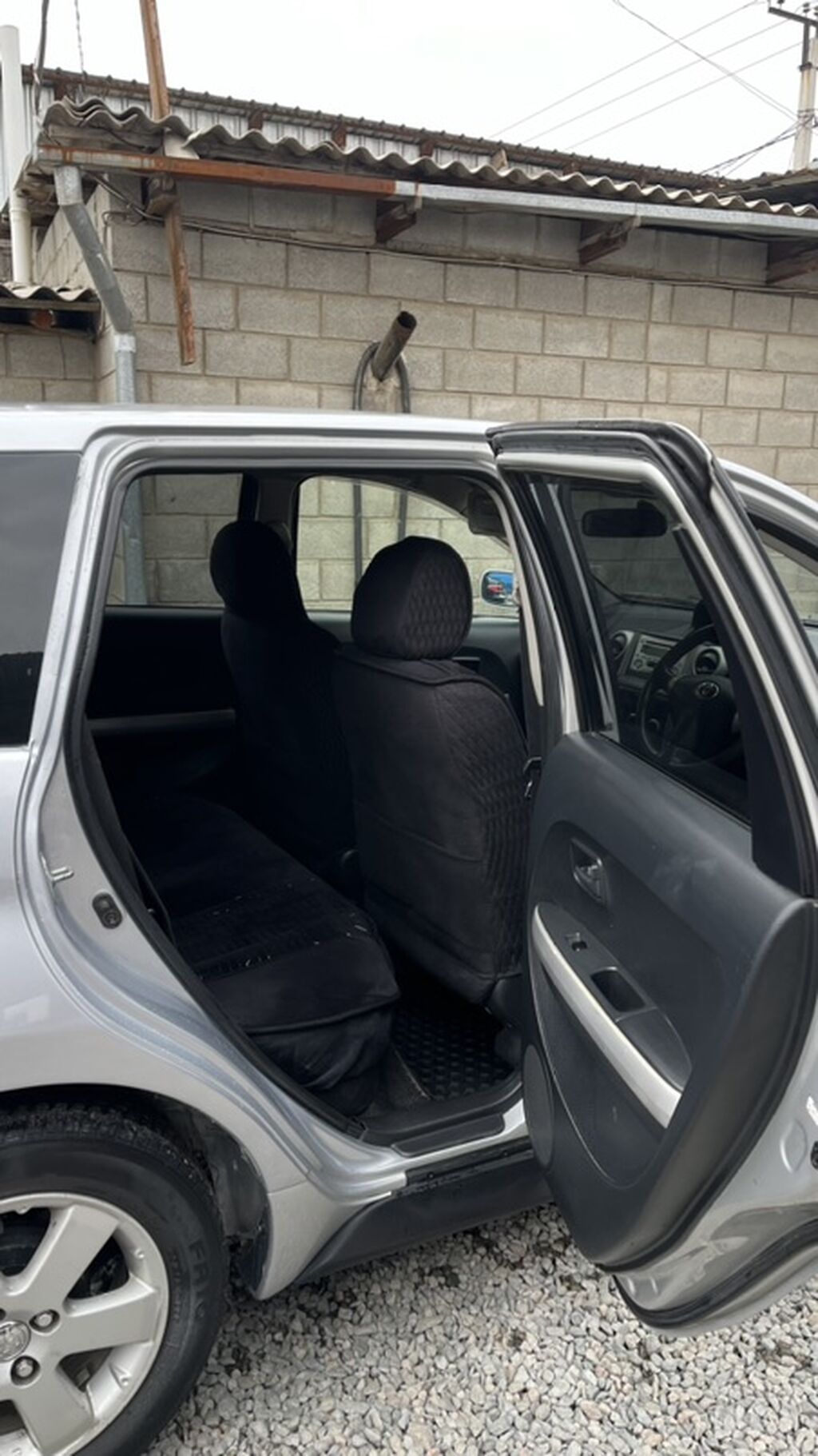 Toyota Ist