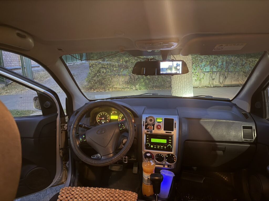 Hyundai Getz: 2010 г., 1.4 л, Автомат, Бензин, Хэтчбэк: фото 8