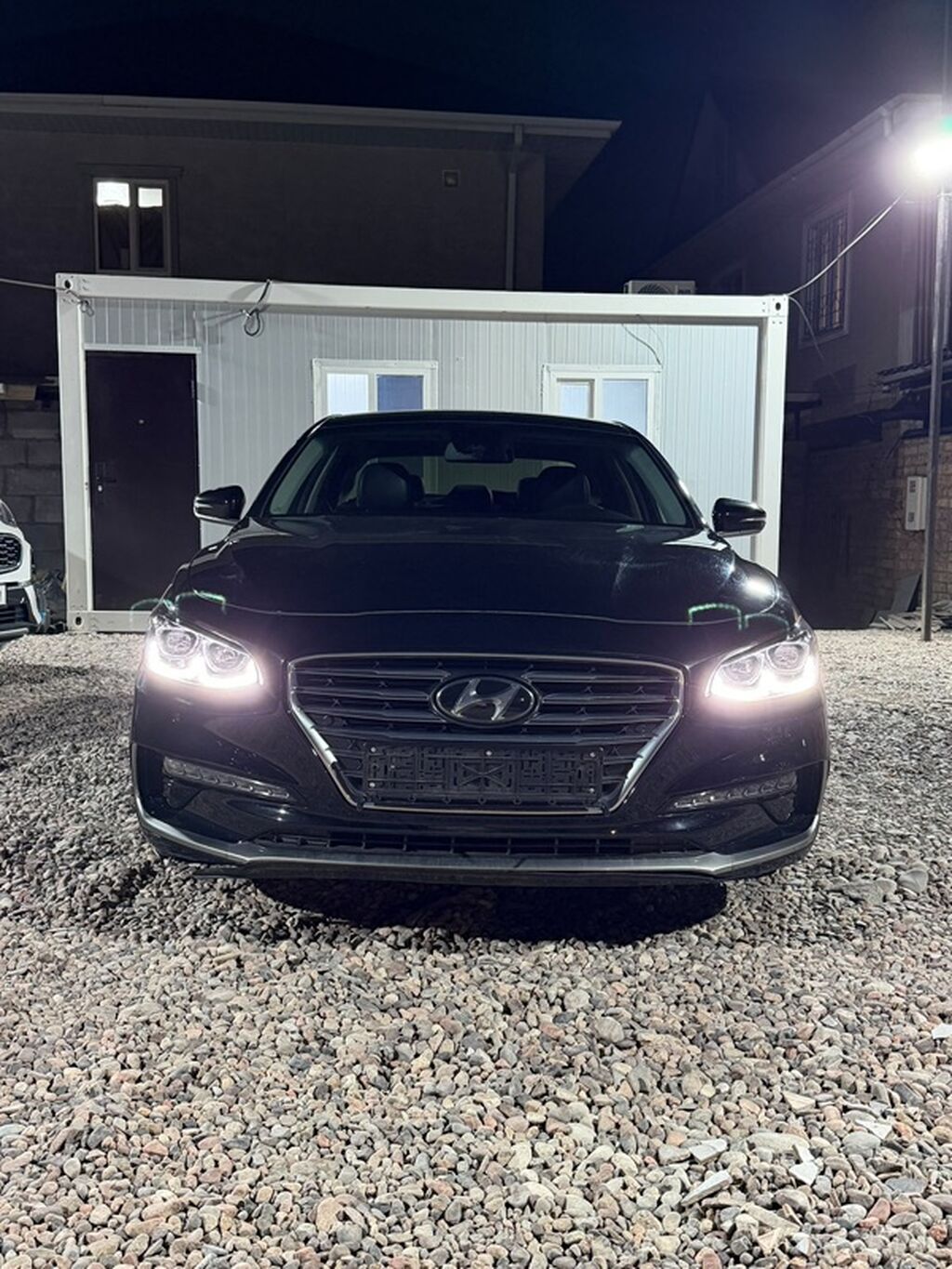 Hyundai Grandeur: 2019 г., 2.4 л, Автомат, Гибрид, Седан: фото 2