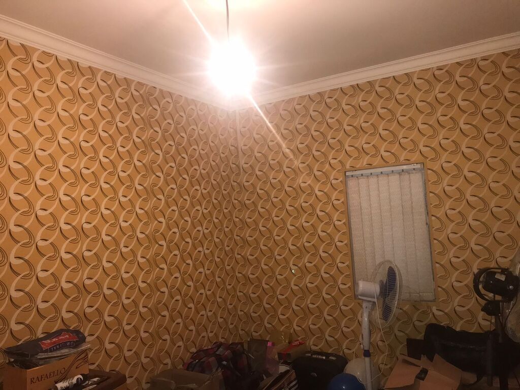 4 otaqlı, 100 kv. m, Kredit yoxdur, Orta təmir