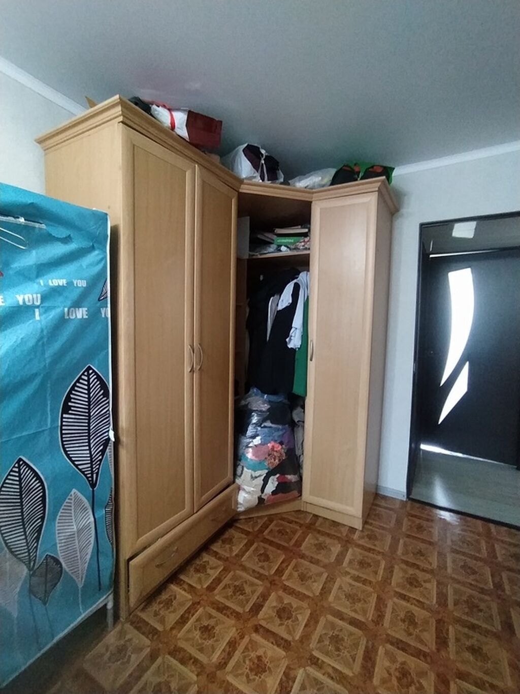 Угловой шкаф-купе (распашные двери), цвет — светлый бук/дуб: фото 3