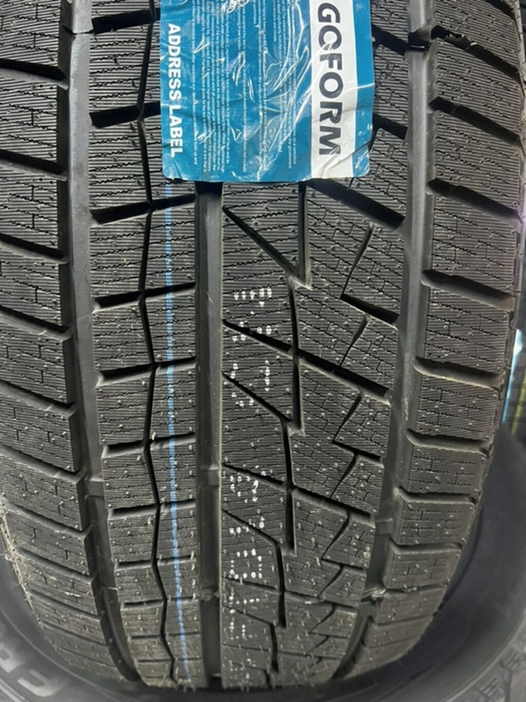 Зимние шины GOFORM FROZENERO 265/45 R21 108V XL - Тип: зимние: фото 3