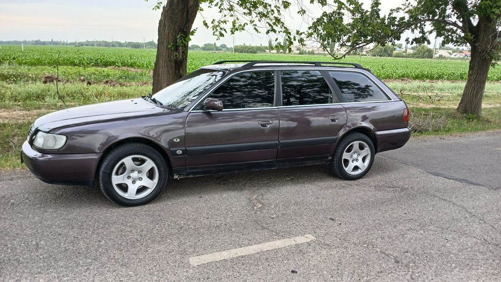 Audi A6: 1996 г., 2.6 л, Механика, Бензин, Универсал — фото 6