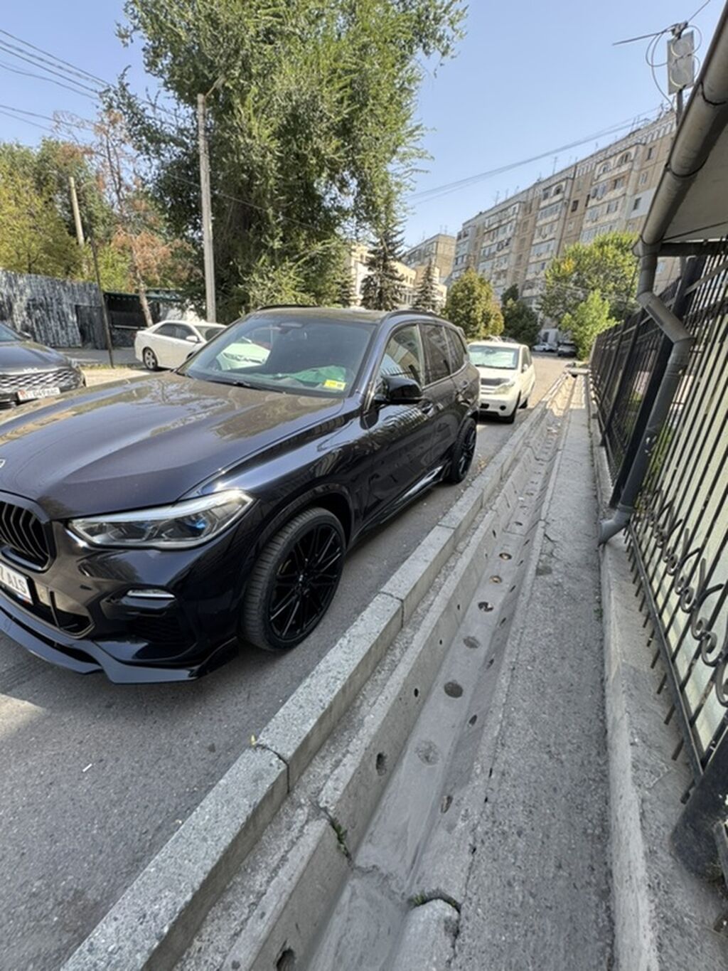 BMW X5: 2019 г., Бензин, Кроссовер: фото 4