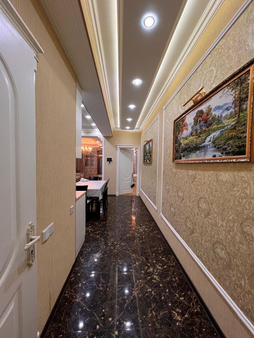 Xətai rayonu | Xocalı prospekti | Xətai metrosunun yanı | 3 Otaqlı