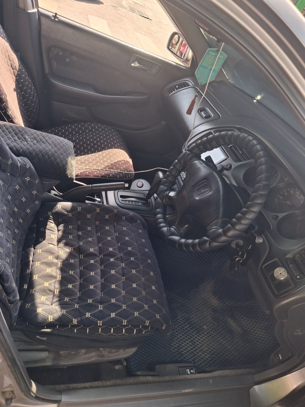 Honda Accord: 2002 г., 1.8 л, Автомат, Бензин, Седан: фото 5