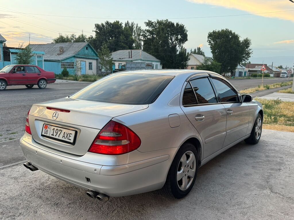 Mercedes-Benz E-Class: 2002 г., 2.6 л, Механика, Бензин, Седан: фото 5