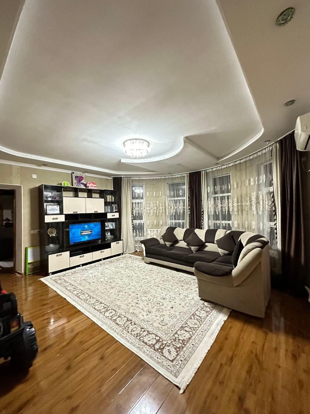250 м², 8 комнат: фото 3