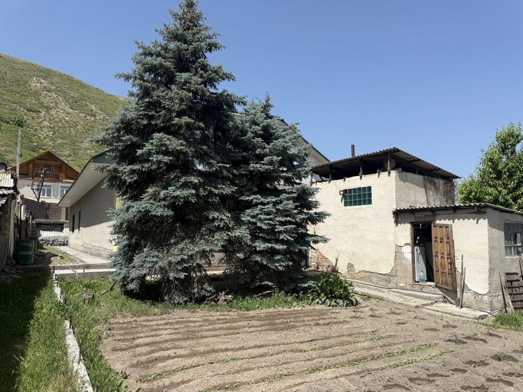 6 комнат и более, 160 м², 10 соток, Бишкек, Собственник: фото 3