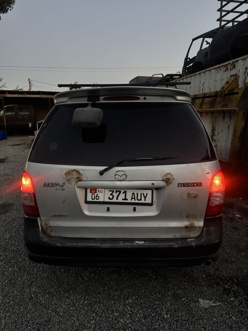 Mazda MPV: 2000 г., 2.5 л, Автомат, Газ, Минивэн: фото 7