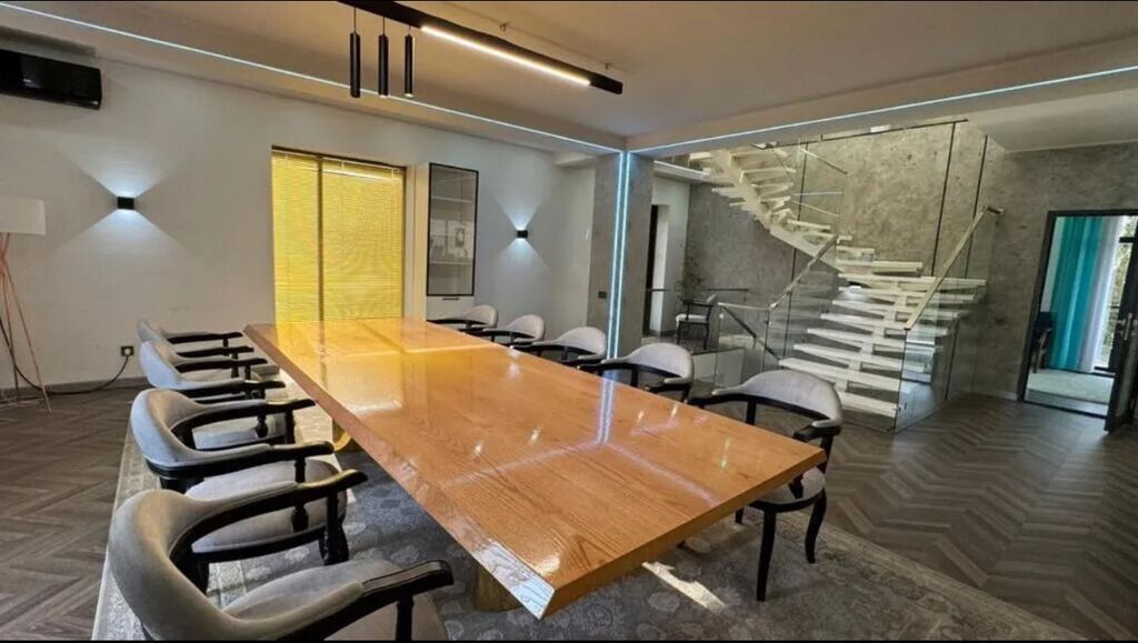 450 м², 5 комнат: фото 6