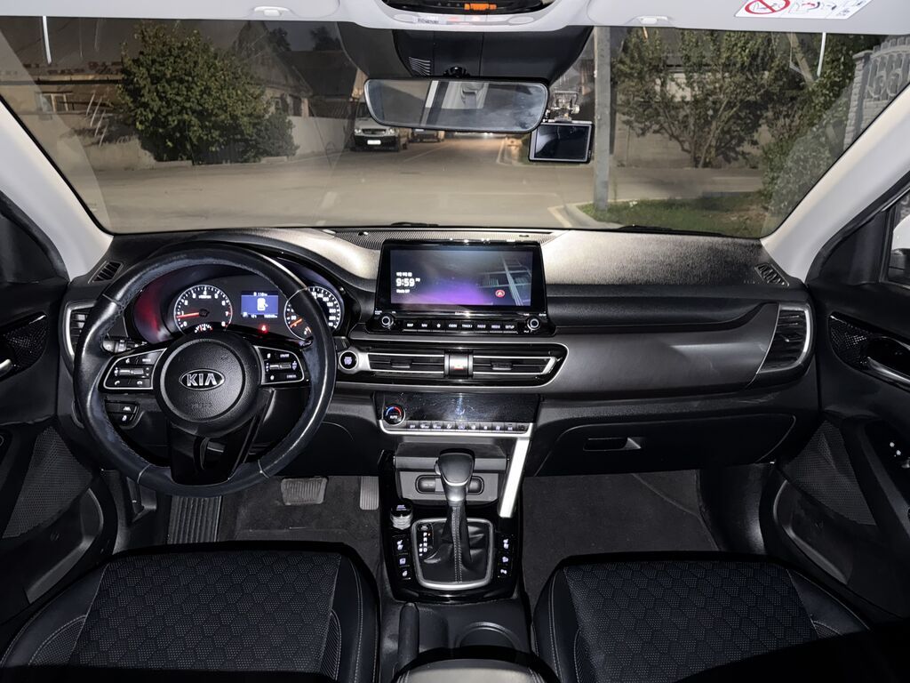 Kia Seltos: 2020 г., 1.6 л, Автомат, Бензин, Внедорожник: фото 8