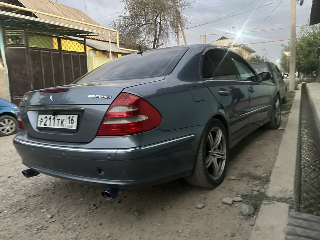 Mercedes-Benz E-Class: 2002 г., 3.2 л, Автомат, Газ, Седан: фото 3