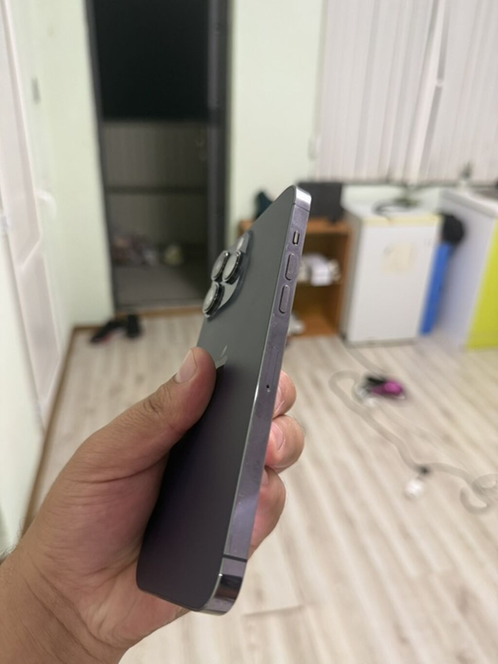IPhone 14 Pro Max, 256 ГБ - Цвет: тёмный (Space Black). - Экран с: фото 2