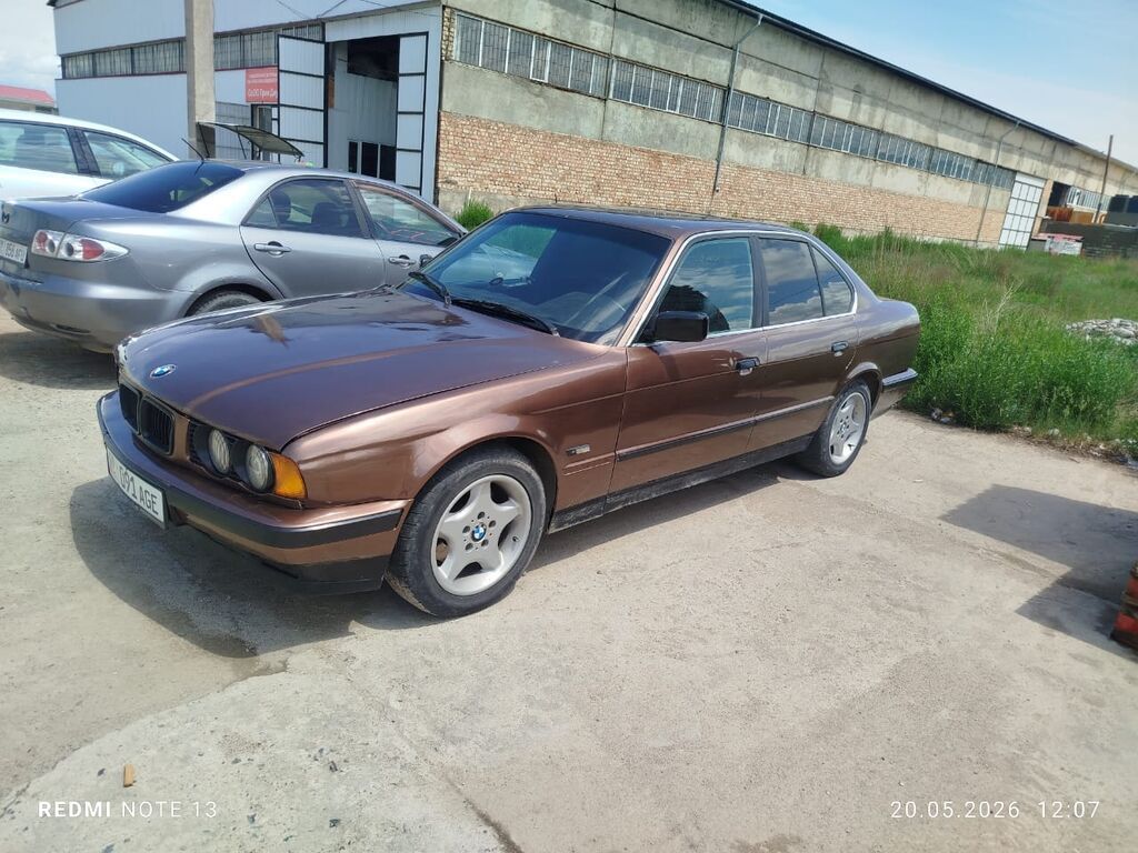 BMW 5 series: 1991 г., 2.5 л, Механика, Седан: фото 6