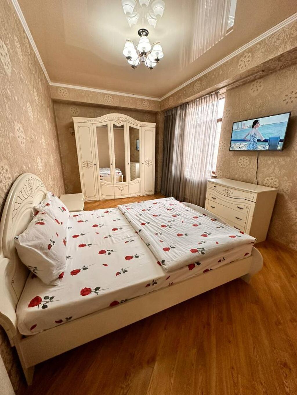 Посуточные квартиры в Бишкеке! Все фотографии настоящие! ! Район: фото 1
