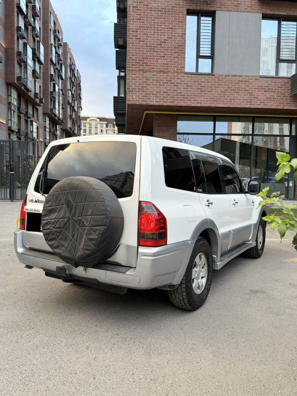 Mitsubishi Pajero: 2003 г., 3 л, Автомат, Бензин, Внедорожник: фото 6