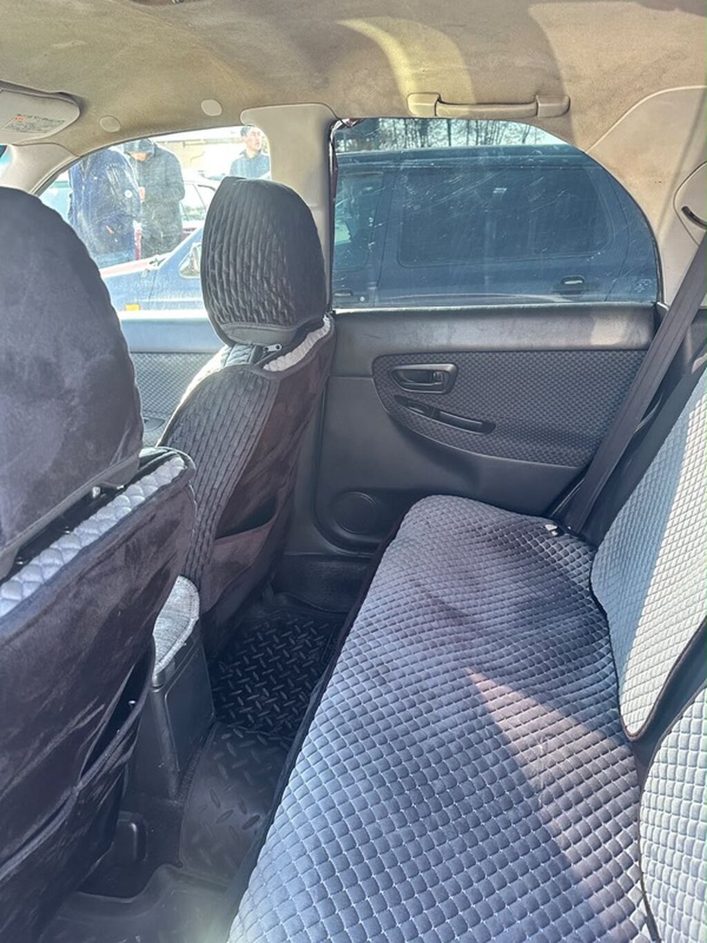 Subaru Impreza: 2006 г., 1.5 л, Автомат, Бензин, Хэтчбэк: фото 6