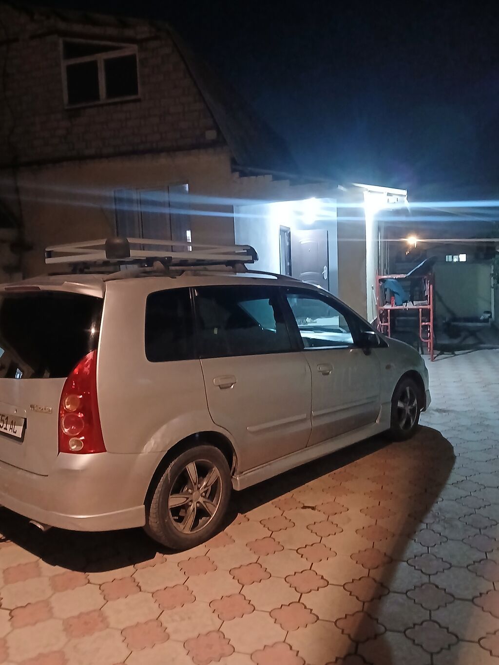 Mazda PREMACY: 2002 г., 2 л, Механика, Бензин, Хэтчбэк: фото 3