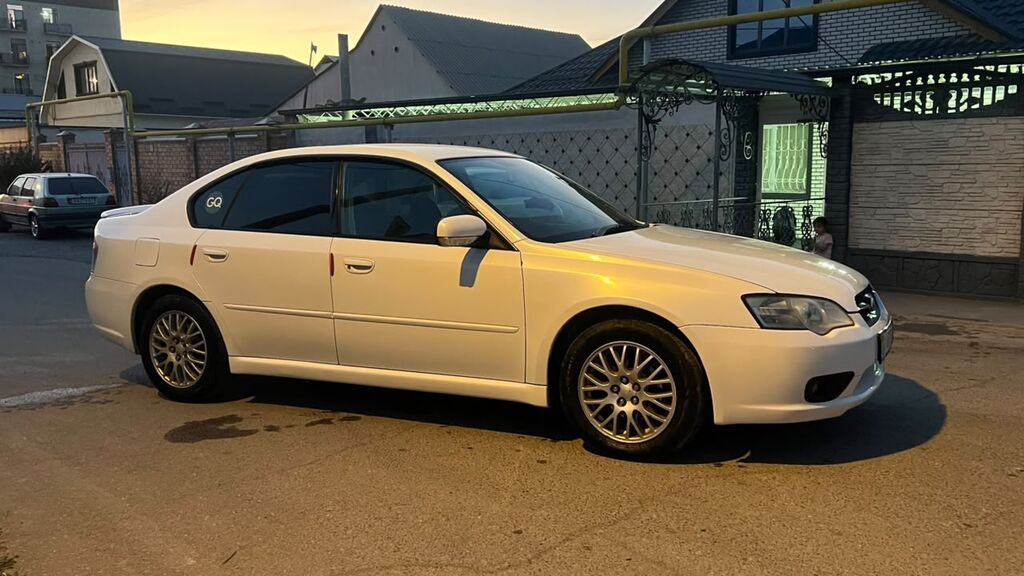 Subaru Legacy: 2005 г., 2 л, Автомат, Бензин, Седан: фото 2