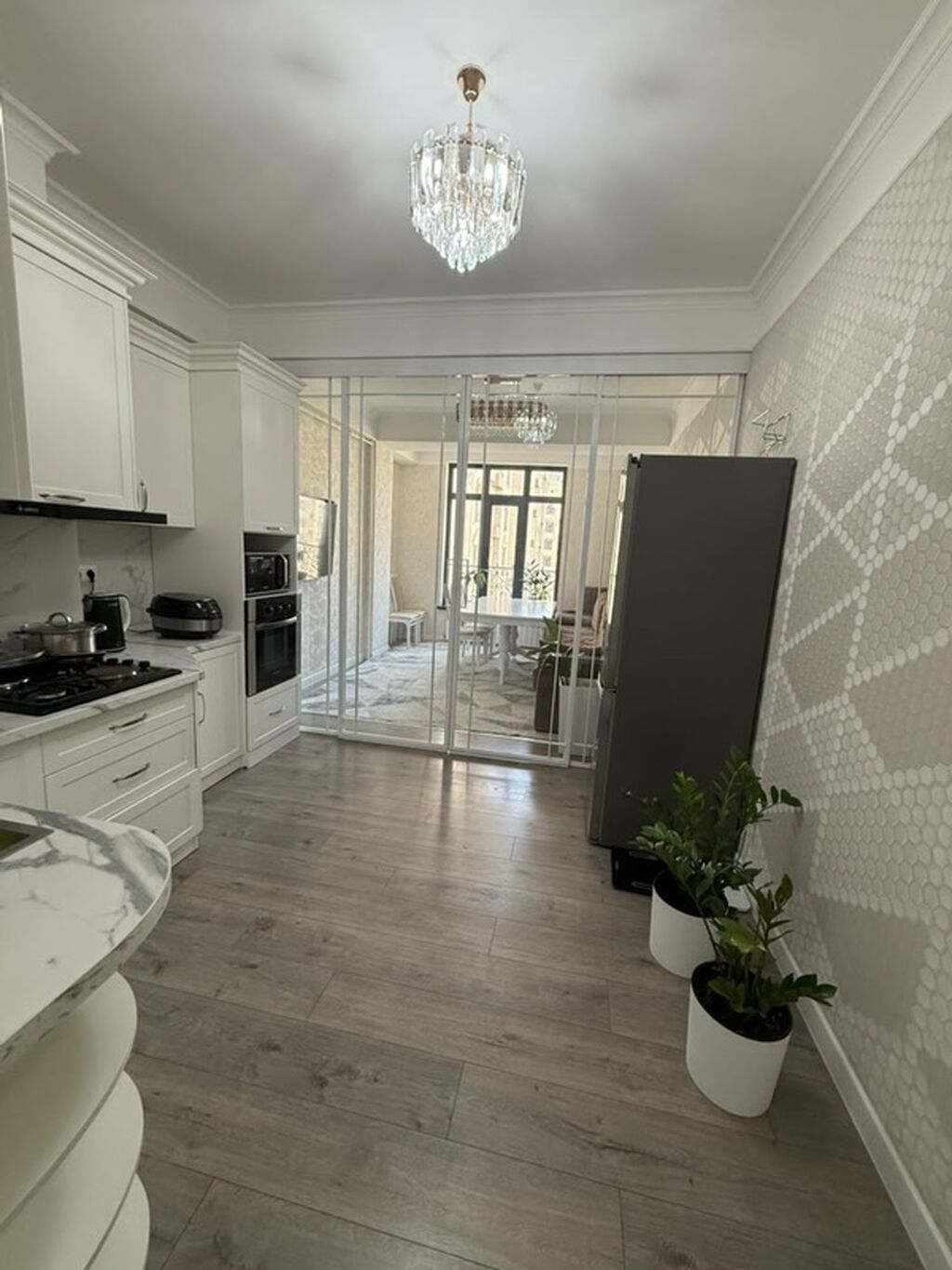 2 комнаты, 63 м², 5 этаж, Евроремонт: фото 2