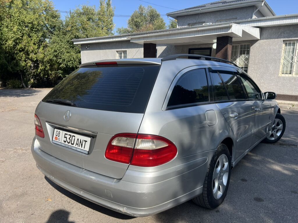 Mercedes-Benz E-Class: 2003 г., 2.2 л, Автомат, Дизель, Универсал: фото 3
