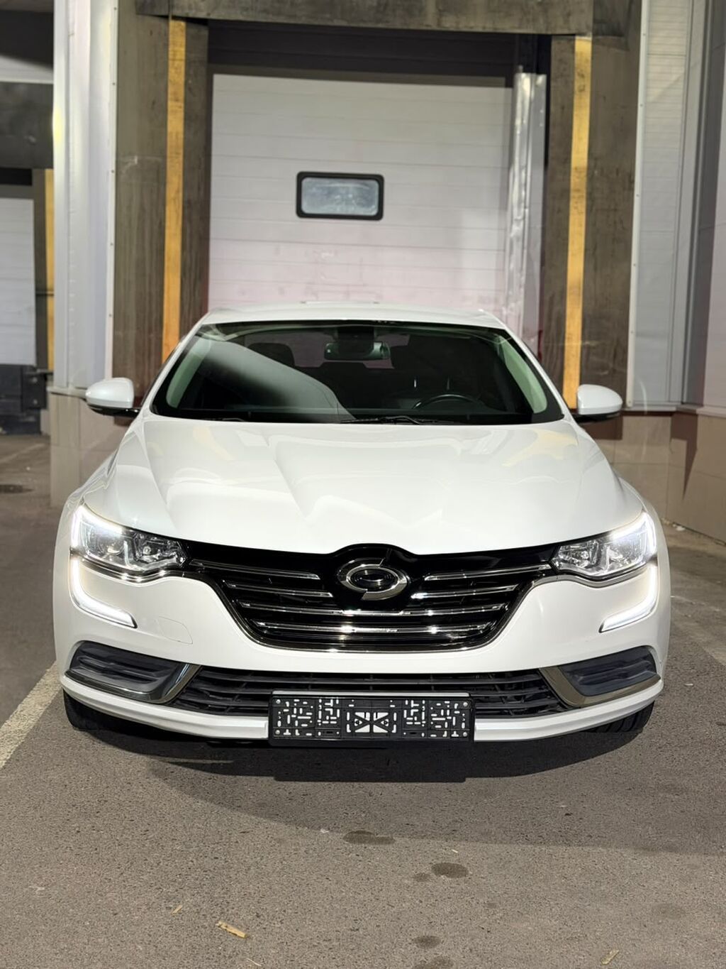 Renault Samsung SM6: 2019 г., 2 л, Автомат, Газ, Седан: фото 1