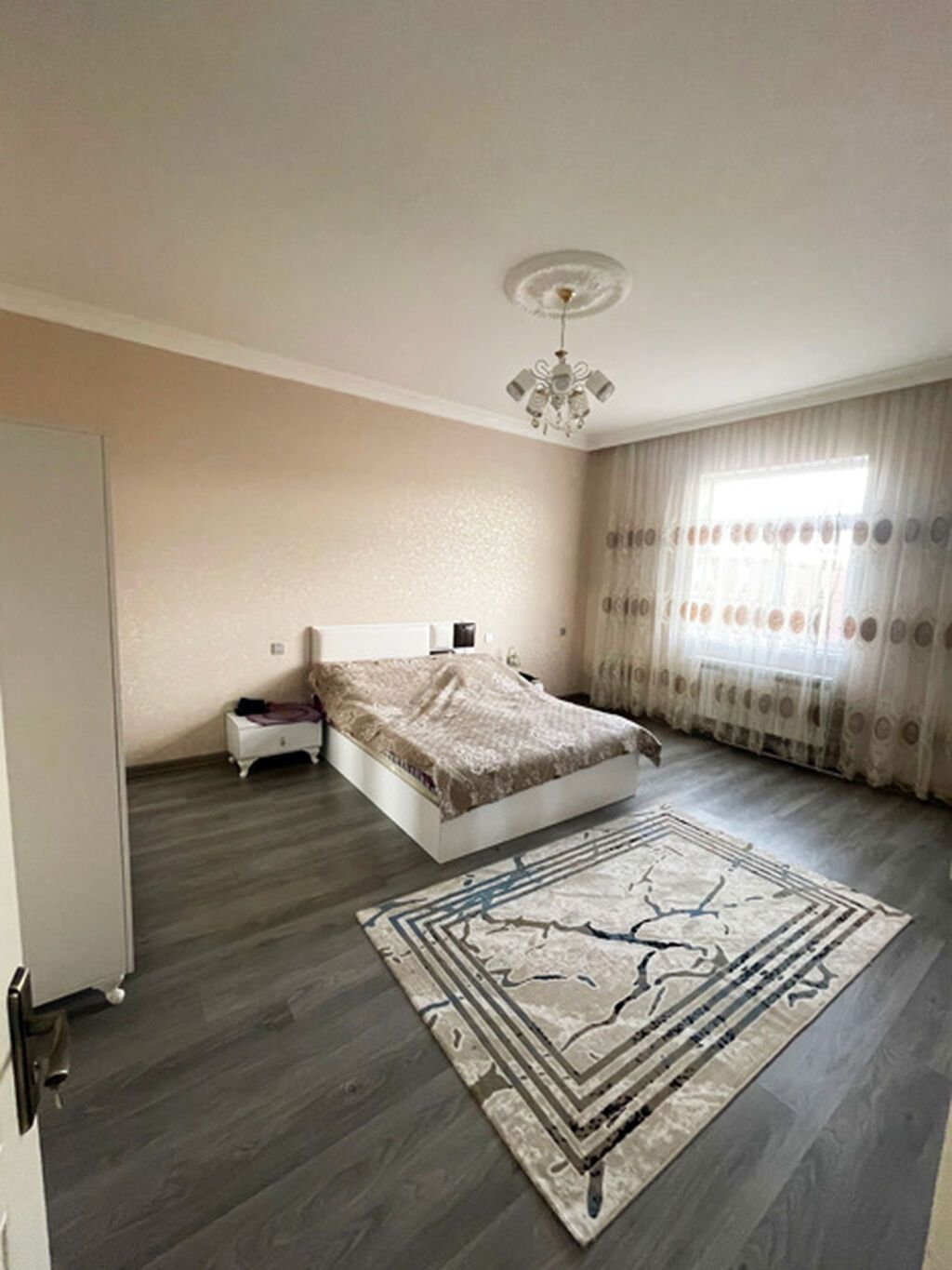 Yeni Ramana 6 otaqlı, 185 kv. m, Yeni təmirli