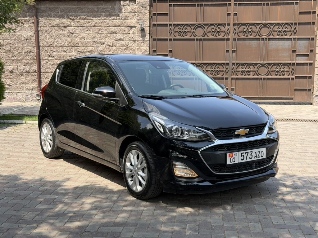 Chevrolet Spark: 2019 г., 1 л, Автомат, Бензин, Хэтчбэк: фото 2