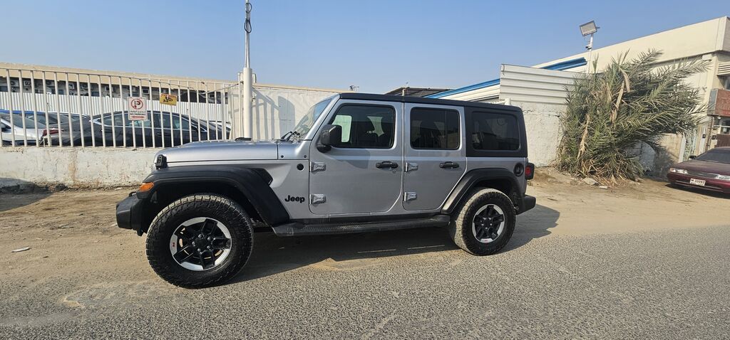 Jeep Wrangler: 2021 г., Внедорожник: фото 3
