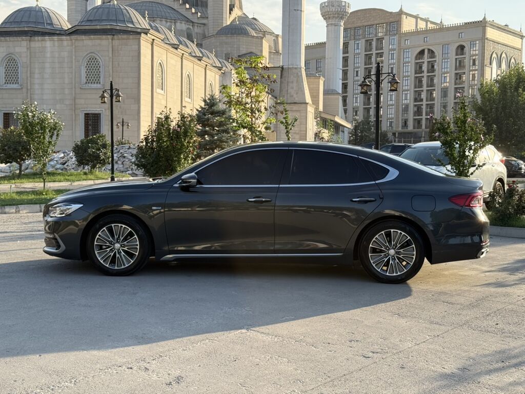 Hyundai Grandeur: 2019 г., 2.4 л, Автомат, Гибрид, Седан: фото 6
