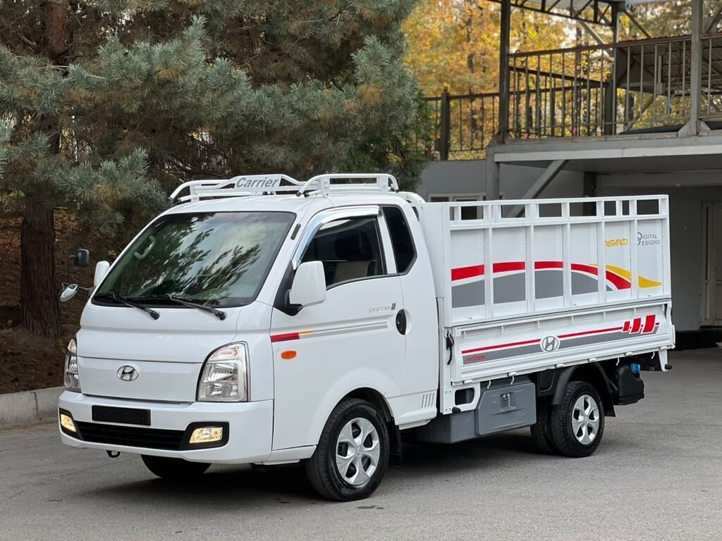 Hyundai Porter: 2021 г., 2.5 л, Типтроник, Дизель, Пикап: фото 3