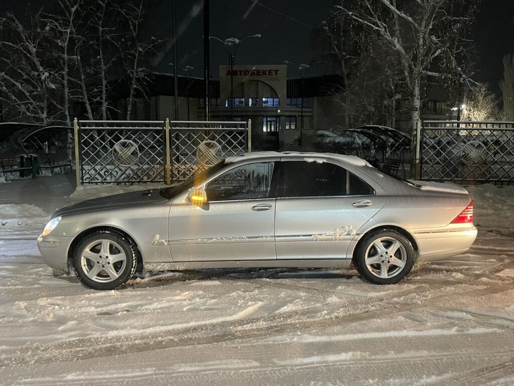 Mercedes-Benz S-Class: 2001 г., 3.2 л, Автомат, Бензин, Седан: фото 2