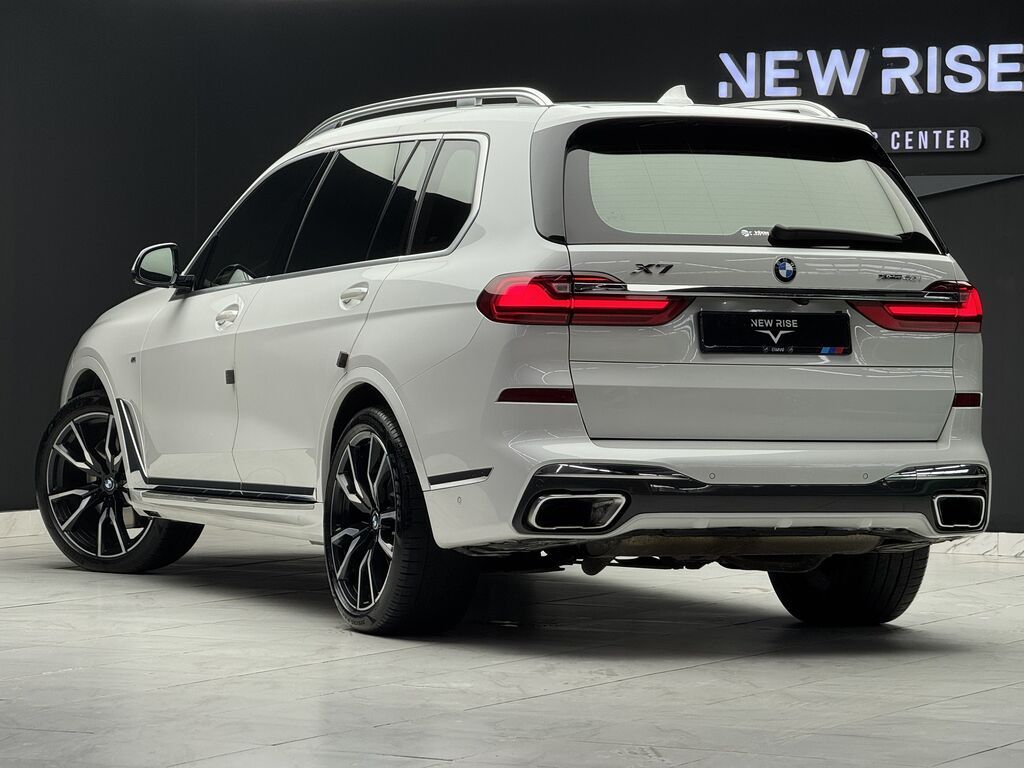 BMW X7: 2020 г., 3 л, Автомат, Бензин, Внедорожник: фото 7