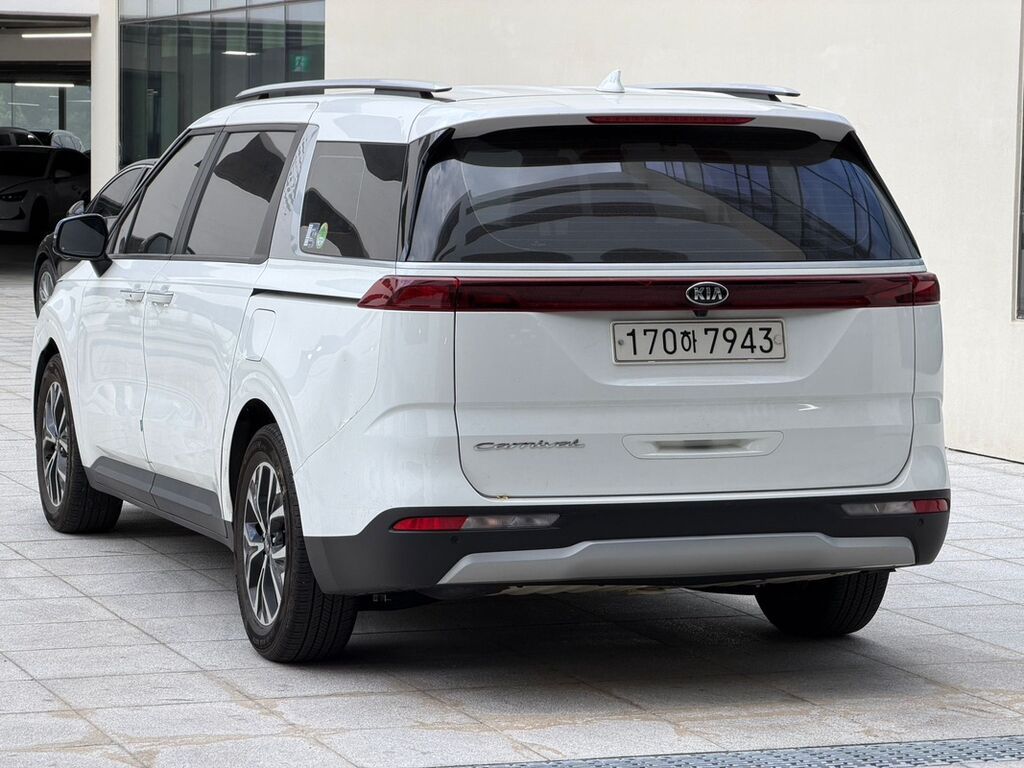 Kia Carnival: 2021 г., 2.2 л, Автомат, Дизель, Минивэн: фото 6