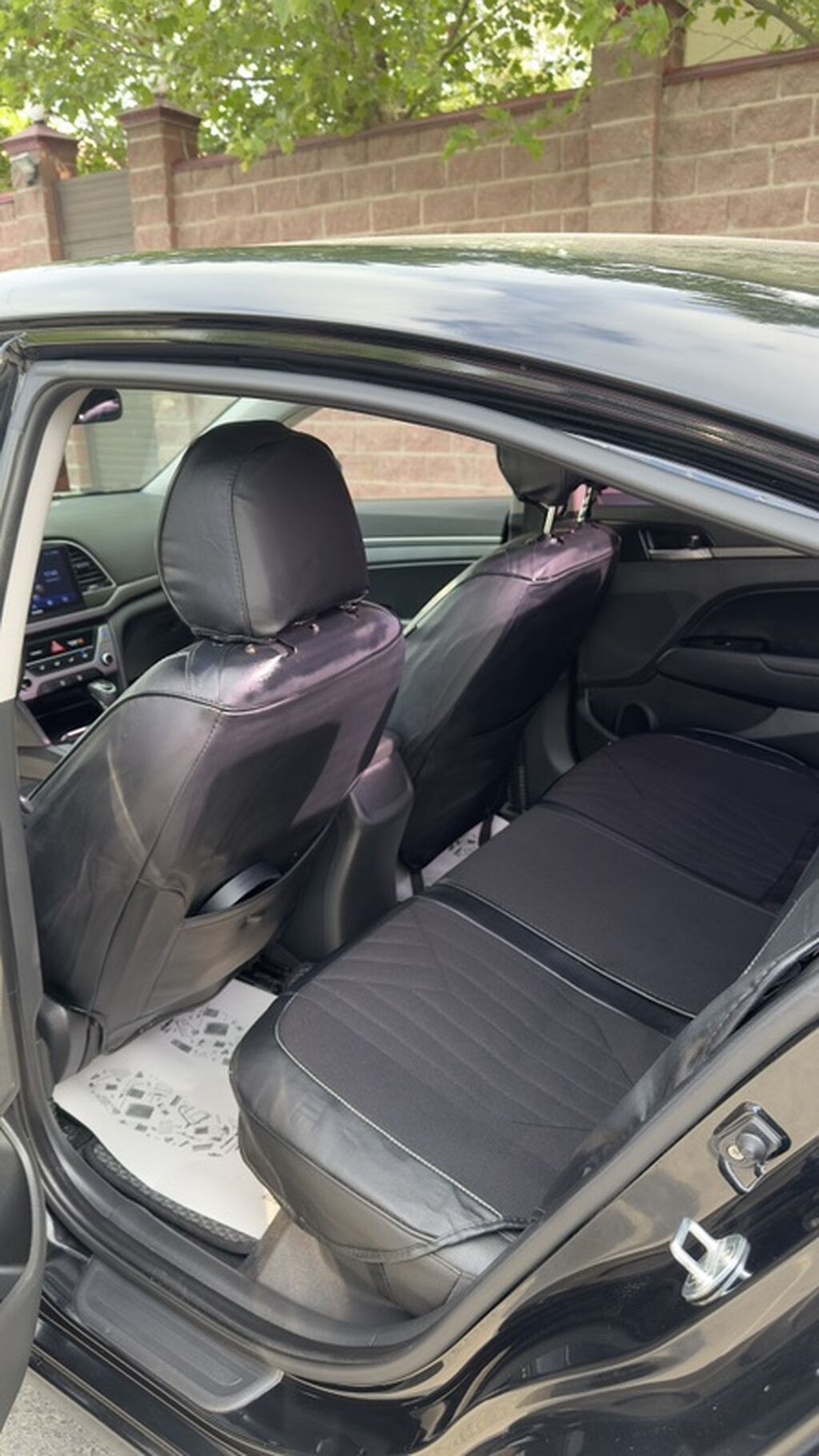 Hyundai Avante: 2016 г., 1.6 л, Автомат, Бензин, Седан: фото 3