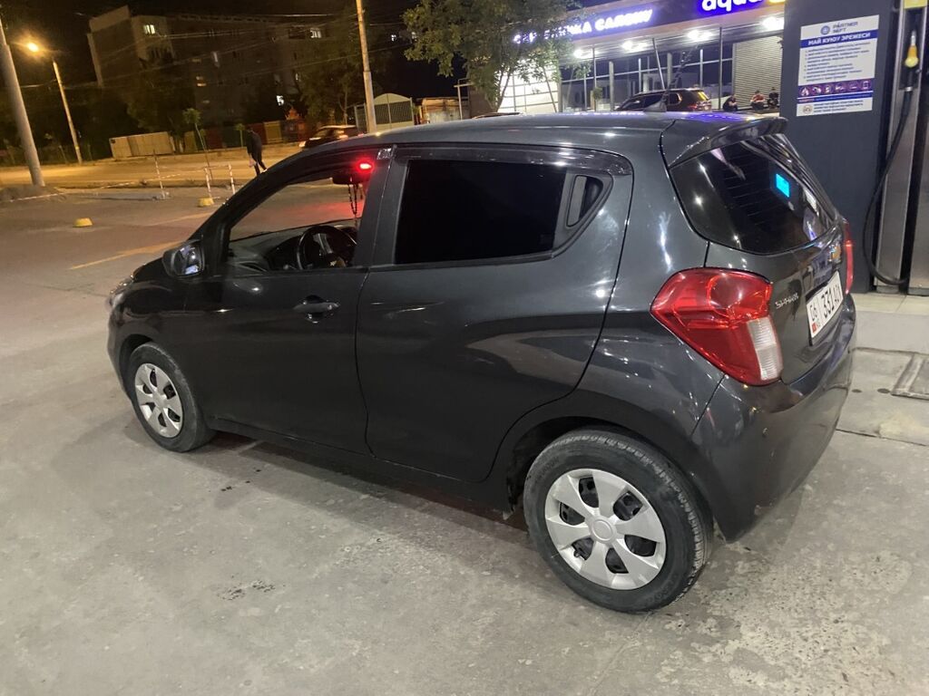 Chevrolet Spark: 2019 г., 1 л, Автомат, Бензин, Хэтчбэк — фото 4