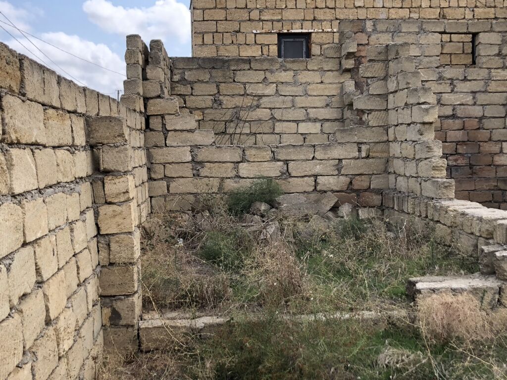 Tikinti, Bələdiyyə
