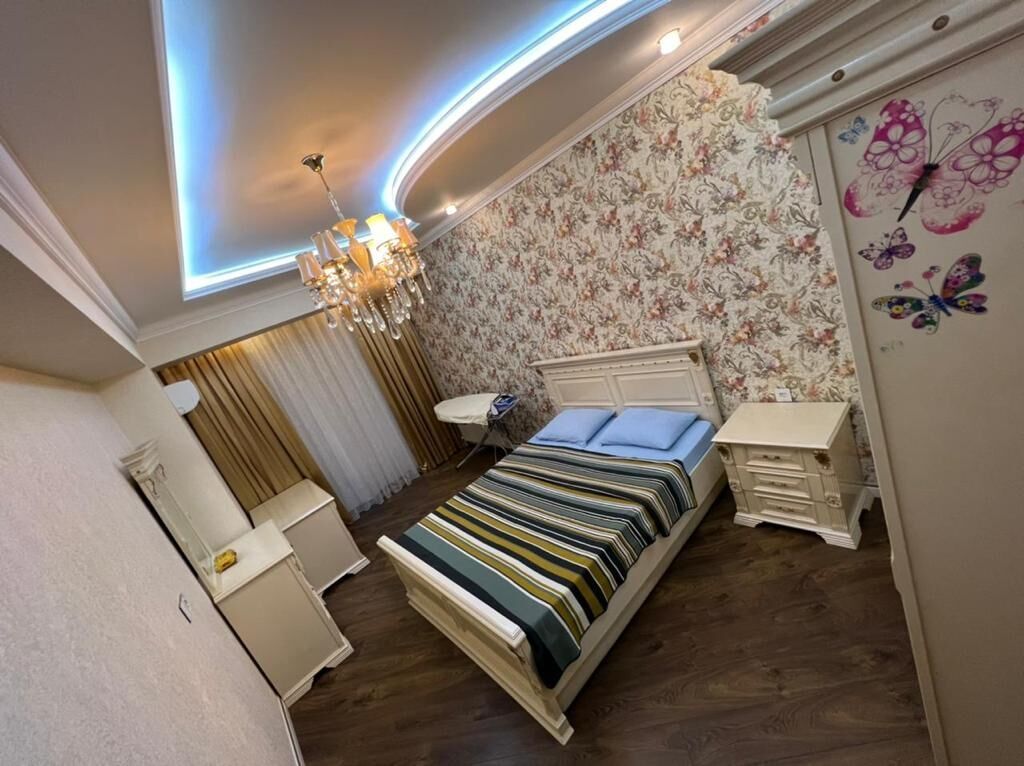 Premium dizaynlı mənzil – dəniz mənzərəli - Plan: geniş qonaq otağı