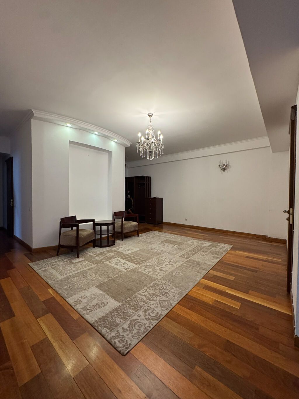 Раззакова, 33/1 | Район «Золотой квадрат» 237 м² пространства: 3: фото 7