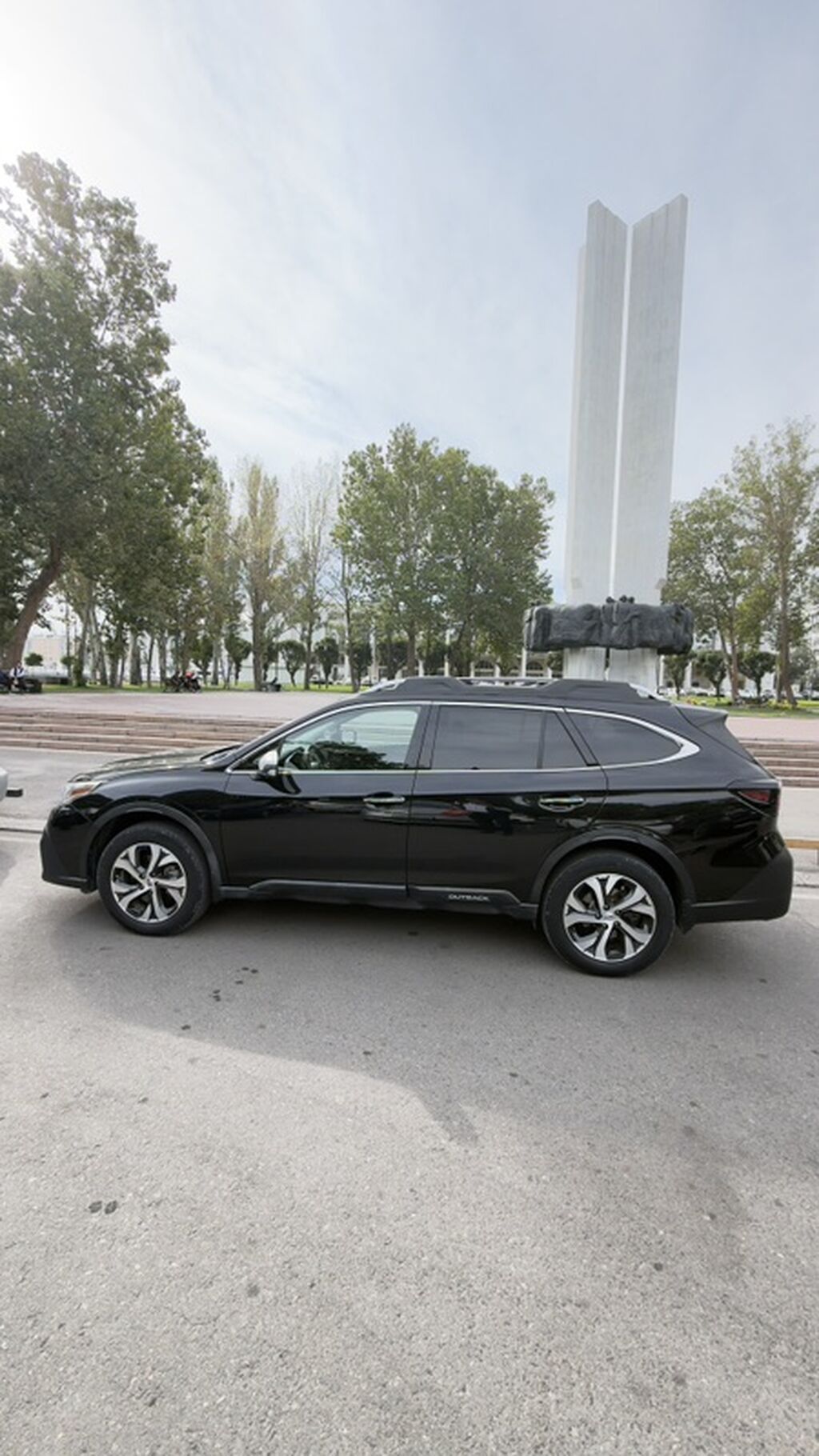 Subaru Outback: 2019 г., 2.4 л, Автомат, Бензин, Универсал: фото 1