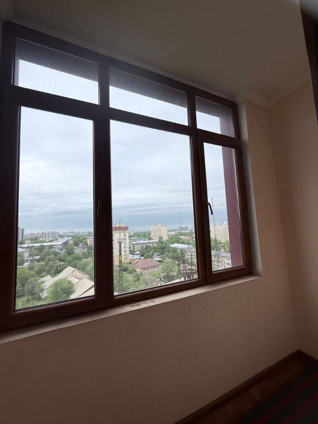 СРОЧНО ПРОДАЕТСЯ ТРЕХКОМНАТНАЯ КВАРТИРА Комнат: 3 Район Физприборы: фото 6