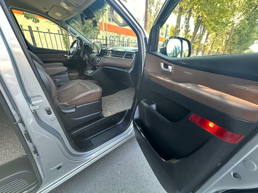 Hyundai H-1: 2019 г., 2.5 л, Автомат, Дизель, Минивэн: фото 7