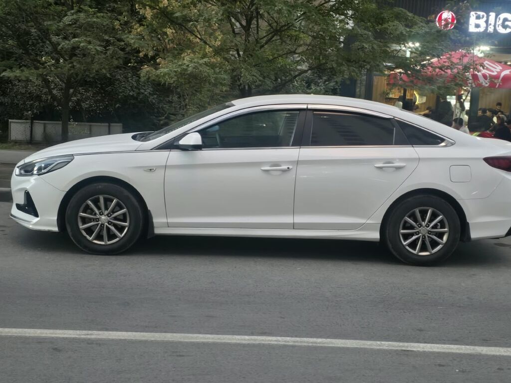Hyundai Sonata: 2020 г., 2 л, Автомат, Бензин, Седан: фото 5