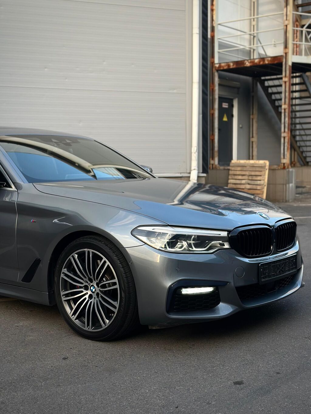 BMW 5 series: 2019 г., 2 л, Автомат, Бензин, Седан: фото 2