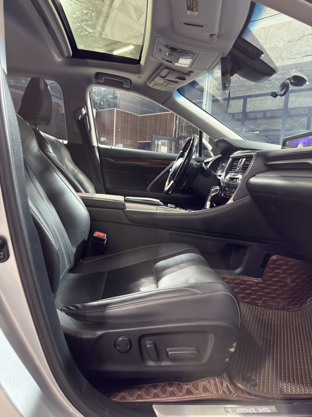 Lexus RX: 2019 г., 3.5 л, Автомат, Бензин, Кроссовер: фото 8